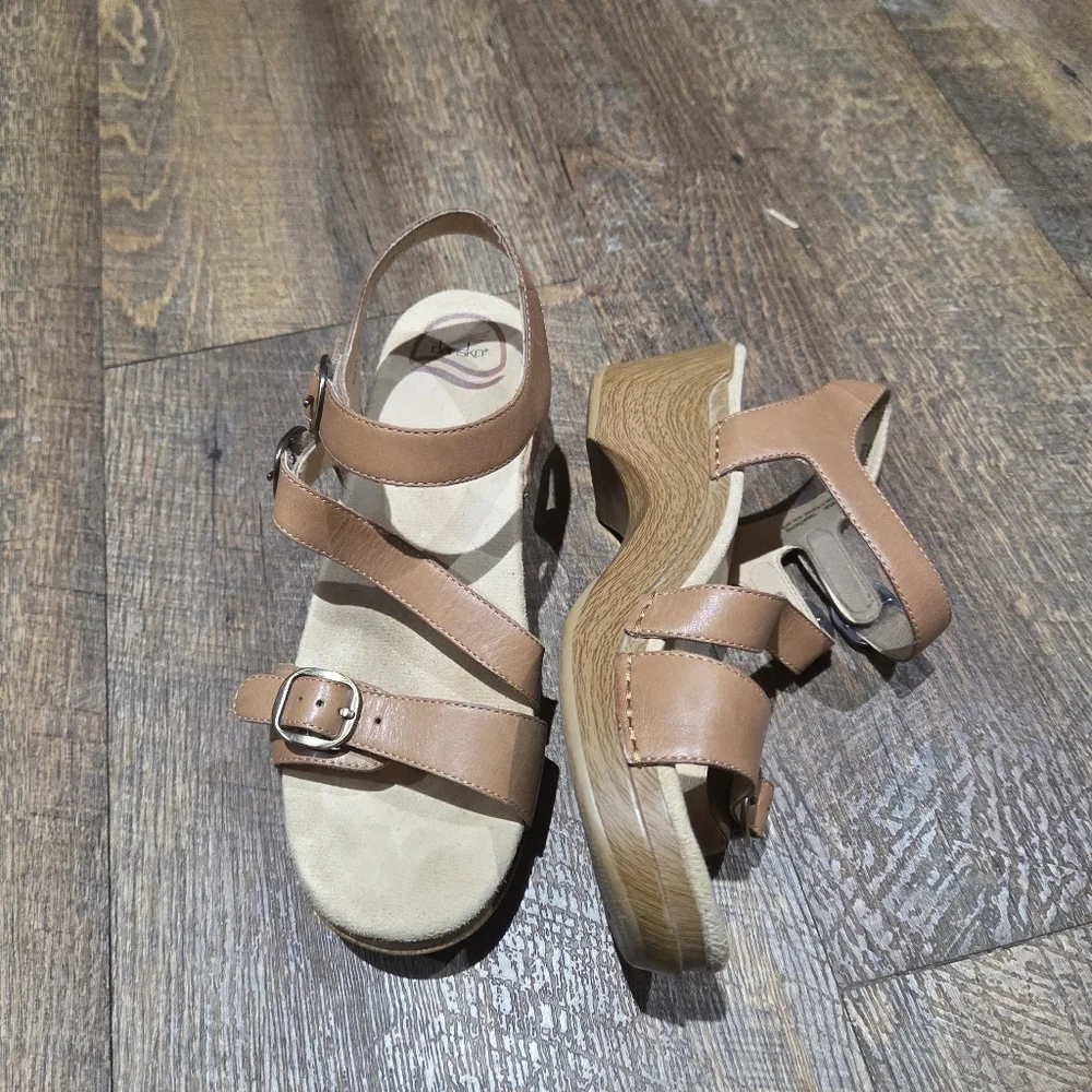 Dansko 38 - Picture 2 of 12